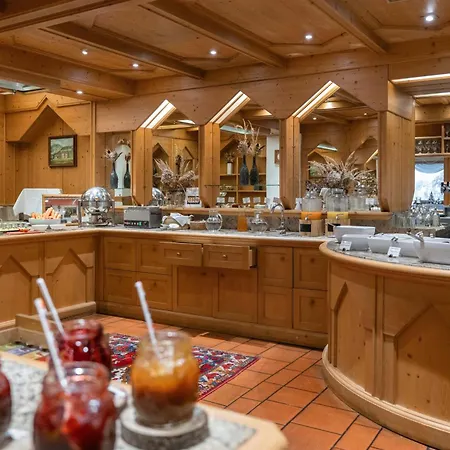 Ferien & Wellnesshotel Windschar Hotel 4*