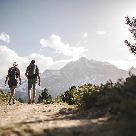 Ferien & Wellnesshotel Windschar Hotel Brunico